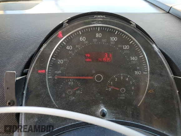 2006 Volkswagen Beetle с VIN 3VWRF31Y96M300408, выставлен на аукционе Copart как лот 86479824 с пробегом 141 935 миль миль и Списание • Salvage title. История ставок и продаж доступна на DreamBid. Изображение 9.