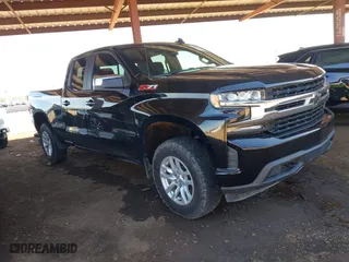 2019 Chevrolet Silverado 1500 LT with VIN 1GCRYDED6KZ235973, listed as a IAAI auction lot 41861962 with 84,227 mi miles. Bid and sale history available at carsss.com. Image 1.