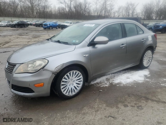 2011 Suzuki Kizashi SE with VIN JS2RF9A34B6110378, listed as a Copart auction lot 44443935 with 185,582 mi miles and Salvage Title. Bid and sale history available at carsss.com. Image 1.
