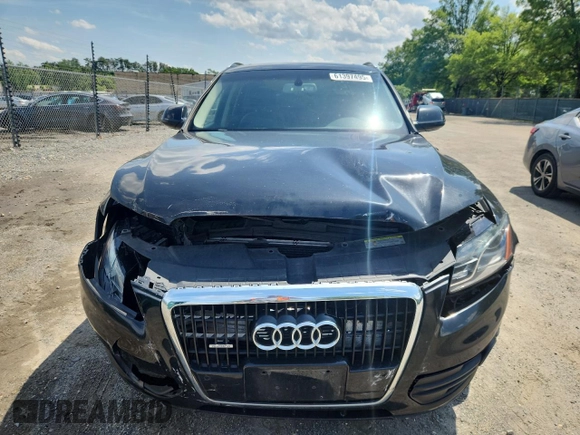 2010 Audi Q5 Premium Plus z VIN WA1LKAFP6AA088818, wystawiony jako Copart lot #61397495 z przebiegiem 103 972 mil mil oraz Szkoda całkowita • Salvage title. Historia ofert i sprzedaży dostępna na DreamBid. Obrazek 5.