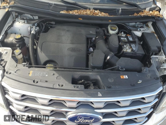 2017 Ford Explorer XLT with VIN 1FM5K7D82HGD49572, listed as a Copart auction lot 50813535 with 60,962 mi miles and Salvage Title. Bid and sale history available at DreamBid. Image 12.
