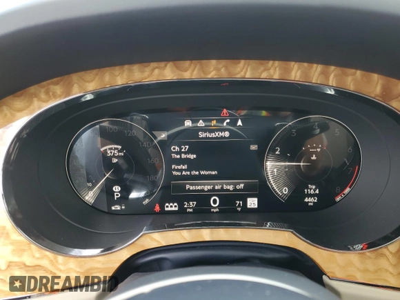 2022 Bentley Bentayga V8 z VIN SJAAM2ZV9NC016403, wystawiony jako Copart lot #51584975 z przebiegiem 4 462 mil mil oraz Szkoda całkowita • Salvage title. Historia ofert i sprzedaży dostępna na DreamBid. Obrazek 9.
