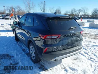 2025 Ford Escape Active with VIN 1FMCU0GN5SUA35224, listed as a IAAI auction lot 41320191 with 563 mi miles. Bid and sale history available at carsss.com. Image 3.