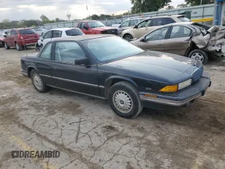 1991 Buick Regal with VIN 2G4WB14L2M1807172, listed as a Copart auction lot 68718244 with 92,450 mi miles and Salvage Title. Bid and sale history available at DreamBid. Image 4.