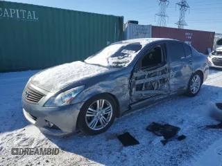 2015 Infiniti Q40 with VIN JN1CV6AR9FM650478, listed as a Copart auction lot 88470235 with 103,088 mi miles and Salvage Title. Bid and sale history available at carsss.com. Image 1.