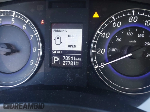 2015 Infiniti QX50 Journey with VIN JN1BJ0HP3FM730822, listed as a IAAI auction lot 41590976 with 70,941 mi miles. Bid and sale history available at carsss.com. Image 7.