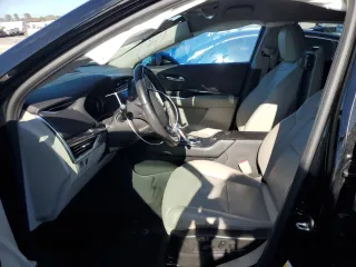 2021 Cadillac XT4 AWD Luxury with VIN 1GYFZBR45MF010862, listed as a Copart auction lot 73119644 with 41,436 mi miles and Salvage Title. Bid and sale history available at carsss.com. Image 7.