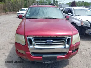 2007 Ford Explorer Sport Trac Limited z VIN 1FMEU53847UA15852, wystawiony jako IAAI lot #42256738 z przebiegiem 256 712 mil mil oraz . Historia ofert i sprzedaży dostępna na DreamBid. Obrazek 6.