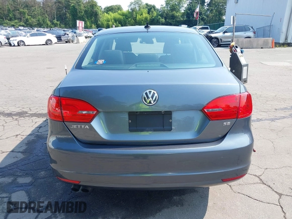 2014 Volkswagen Jetta SE with VIN 3VWD17AJ2EM274963, listed as a IAAI auction lot 42657388 with 138,482 mi miles and . Bid and sale history available at DreamBid. Image 16.
