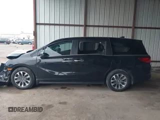 2024 Honda Odyssey EX-L with VIN 5FNRL6H65RB018602, listed as a IAAI auction lot 40823286 with 11,252 mi miles and . Bid and sale history available at DreamBid. Image 14.