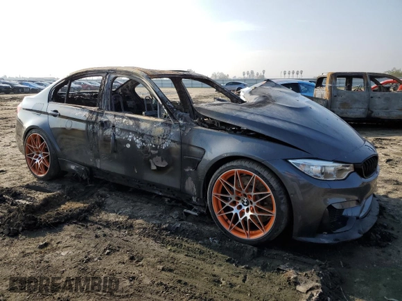 2017 BMW M3 z VIN WBS8M9C31H5G85850, wystawiony jako Copart lot #83784404 z przebiegiem Nie podano mil oraz Nie do naprawy • Non repairable. Historia ofert i sprzedaży dostępna na DreamBid. Obrazek 4.