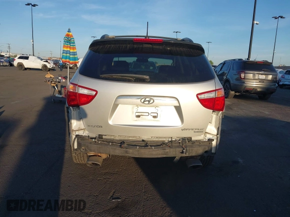 2010 Hyundai Veracruz Limited z VIN KM8NU4CC0AU137789, wystawiony jako IAAI lot #42311643 z przebiegiem 143 190 mil mil oraz . Historia ofert i sprzedaży dostępna na DreamBid. Obrazek 6.