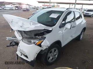 2020 Chevrolet Trax LT with VIN KL7CJLSB0LB040725, listed as a IAAI auction lot 41450707 with 53,422 mi miles and . Bid and sale history available at DreamBid. Image 2.