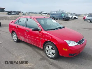 2007 Ford Focus S with VIN 1FAHP34N37W179508, listed as a IAAI auction lot 41984406 with 145,616 mi miles. Bid and sale history available at carsss.com. Image 1.