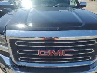 2015 GMC Sierra 2500HD SLT with VIN 1GT12ZEG2FF600811, listed as a Copart auction lot 53830145 with 199,017 mi miles and Clean title. Bid and sale history available at DreamBid. Image 11.