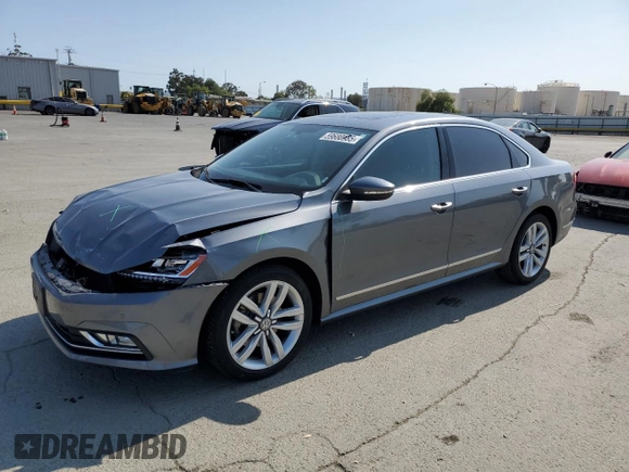 2017 Volkswagen Passat SE z VIN 1VWGT7A39HC003302, wystawiony jako Copart lot #59680985 z przebiegiem 68 919 mil mil oraz Szkoda całkowita • Salvage title. Historia ofert i sprzedaży dostępna na DreamBid. Obrazek 1.