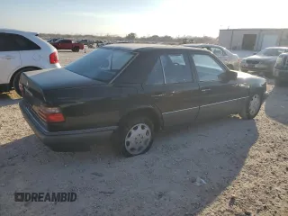 1994 Mercedes-Benz 400 with VIN WDBEA34E8RC032408, listed as a Copart auction lot 43827975 with 122,130 mi miles and Clean Title. Bid and sale history available at carsss.com. Image 3.