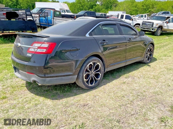 2013 Ford Taurus SHO z VIN 1FAHP2KT6DG144172, wystawiony jako Copart lot #63161585 z przebiegiem Nie podano mil oraz Czysty tytuł • Clean title. Historia ofert i sprzedaży dostępna na DreamBid. Obrazek 4.