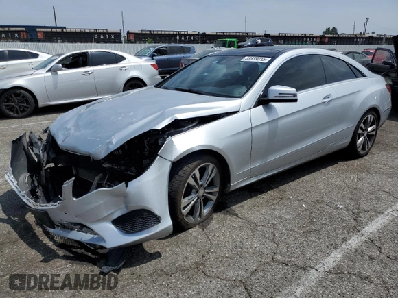 2014 Mercedes-Benz E 350 z VIN WDDKJ5KB3EF257147, wystawiony jako Copart lot #58839015 z przebiegiem 110 024 mil mil oraz Szkoda całkowita • Salvage title. Historia ofert i sprzedaży dostępna na DreamBid. Obrazek 1.