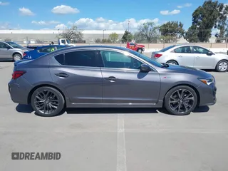 2019 Acura ILX w/Premium/A-Spec Pkg with VIN 19UDE2F8XKA005491, listed as a IAAI auction lot 41949481 with 44,282 mi miles. Bid and sale history available at carsss.com. Image 13.