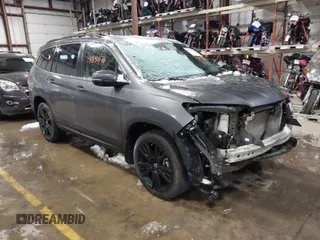 2021 Honda Pilot Special Edition with VIN 5FNYF6H22MB039030, listed as a IAAI auction lot 40980545 with 72,437 mi miles. Bid and sale history available at carsss.com. Image 1.