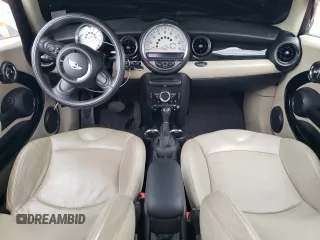 2013 MINI Hardtop with VIN WMWSU3C5XDT544531, listed as a Copart auction lot 65723535 with 71,872 mi miles and Clean title. Bid and sale history available at DreamBid. Image 8.