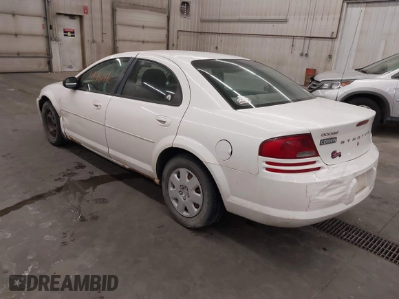 2002 Dodge Stratus SE with VIN 1B3EL36X12N185895, listed as a IAAI auction lot 41481410 with 155,536 mi miles and . Bid and sale history available at carsss.com. Image 3.