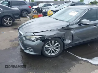 2016 Infiniti Q50 Sport z VIN JN1EV7AP0GM301238, wystawiony jako IAAI lot #42132037 z przebiegiem 134 332 mil mil oraz . Historia ofert i sprzedaży dostępna na DreamBid. Obrazek 6.