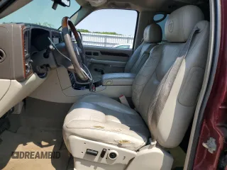 2004 Cadillac Escalade z VIN 1GYEK63N24R251463, wystawiony jako Copart lot #59404565 z przebiegiem 215 203 mil mil oraz Czysty tytuł • Clean title. Historia ofert i sprzedaży dostępna na DreamBid. Obrazek 7.