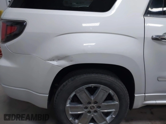 2016 GMC Acadia Denali with VIN 1GKKVTKD9GJ105401, listed as a IAAI auction lot 42055278 with 163,515 mi miles. Bid and sale history available at carsss.com. Image 17.