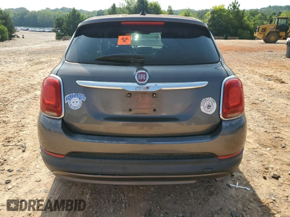 2016 FIAT 500X Easy z VIN ZFBCFXBT5GP390903, wystawiony jako Copart lot #65087215 z przebiegiem Nie podano mil oraz Czysty tytuł • Clean title. Historia ofert i sprzedaży dostępna na DreamBid. Obrazek 6.