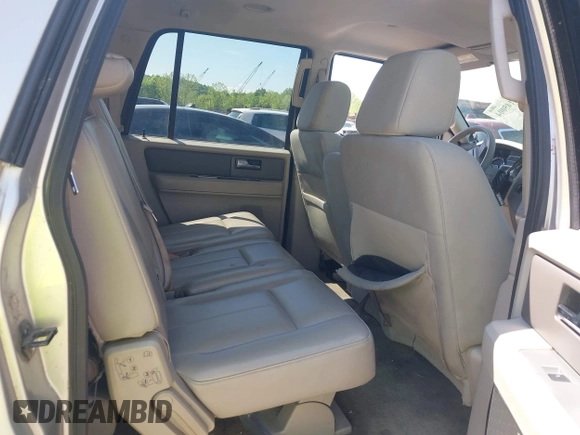2007 Ford Expedition EL SSV with VIN 1FMFK16587LA78320, listed as a IAAI auction lot 42145004 with 110,785 mi miles. Bid and sale history available at carsss.com. Image 8.
