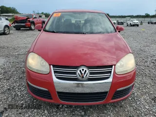 2008 Volkswagen Jetta SE z VIN 3VWRM71K38M014484, wystawiony jako Copart lot #60984555 z przebiegiem 164 334 mil mil oraz Szkoda całkowita • Salvage title. Historia ofert i sprzedaży dostępna na DreamBid. Obrazek 5.