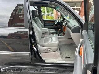 2004 Lexus LX 470 with VIN JTJHT00W043545700, listed as a Copart auction lot 72940504 with 188,585 mi miles and Clean Title. Bid and sale history available at carsss.com. Image 5.