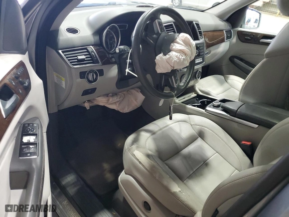 2012 Mercedes-Benz M-Class ML 350 with VIN 4JGDA5HB2CA024117, listed as a Copart auction lot 51155355 with 105,851 mi miles and Salvage Title. Bid and sale history available at carsss.com. Image 8.