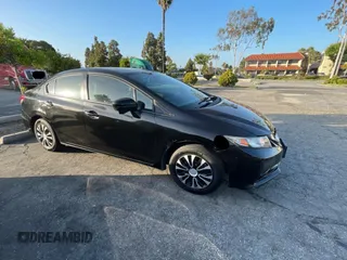 2015 Honda Civic EX-L z VIN 2HGFB2F99FH523660, wystawiony jako Copart lot #61878765 z przebiegiem 152 191 mil mil oraz Czysty tytuł • Clean title. Historia ofert i sprzedaży dostępna na DreamBid. Obrazek 1.