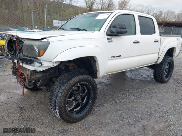 2007 Toyota Tacoma with VIN 3TMLU42N37M011017, listed as a IAAI auction lot 41949797 with 227,638 mi miles. Bid and sale history available at carsss.com. Image 19.