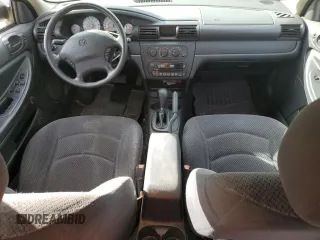 2006 Dodge Stratus SXT z VIN 1B3EL46XX6N246429, wystawiony jako Copart lot #75904284 z przebiegiem 85 305 mil mil oraz Szkody całkowita. Historia ofert i sprzedaży dostępna na DreamBid. Obrazek 8.