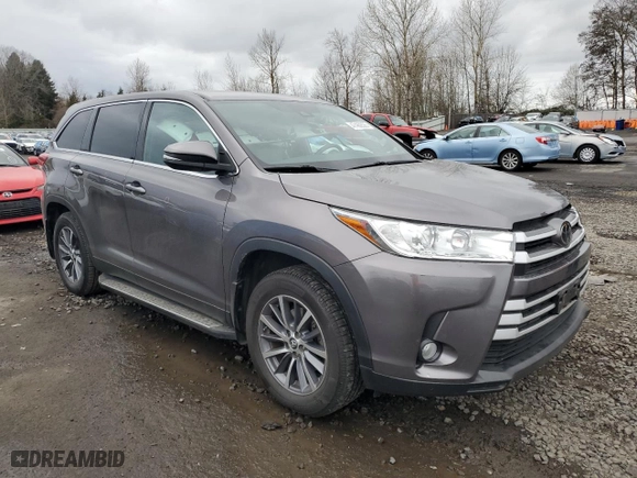 2019 Toyota Highlander SE with VIN 5TDJZRFH3KS956214, listed as a Copart auction lot 47460535 with 80,337 mi miles and Salvage Title. Bid and sale history available at carsss.com. Image 4.