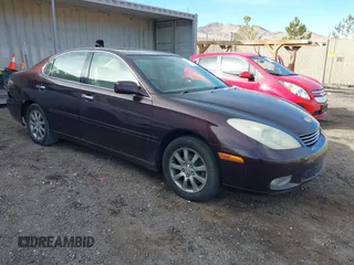 2003 Lexus ES 300 with VIN JTHBF30G730120905, listed as a IAAI auction lot 41271176 with 209,182 mi miles. Bid and sale history available at carsss.com. Image 1.