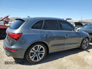 2014 Audi SQ5 Prestige with VIN WA1VGAFP0EA040036, listed as a Copart auction lot 59917334 with 121,482 mi miles and Salvage Title. Bid and sale history available at carsss.com. Image 3.