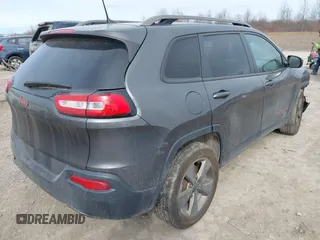 2017 Jeep Cherokee Latitude с VIN 1C4PJMCS1HW544421, выставлен на аукционе IAAI как лот 41893669 с пробегом 170 843 миль миль и . История ставок и продаж доступна на DreamBid. Изображение 4.