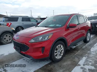 2020 Ford Escape SE z VIN 1FMCU9G63LUA50755, wystawiony jako IAAI lot #41480558 z przebiegiem 27 540 mil mil oraz . Historia ofert i sprzedaży dostępna na DreamBid. Obrazek 2.