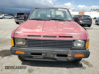 1986 Nissan Hardbody E z VIN JN6ND11SXGW022401, wystawiony jako Copart lot #51545335 z przebiegiem 187 680 mil mil oraz Czysty tytuł • Clean title. Historia ofert i sprzedaży dostępna na DreamBid. Obrazek 5.