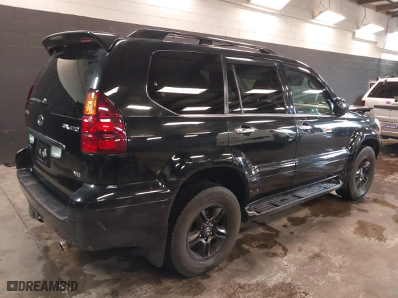 2007 Lexus GX 470 with VIN JTJBT20X070129274, listed as a IAAI auction lot 41706174 with 121,481 mi miles. Bid and sale history available at carsss.com. Image 4.