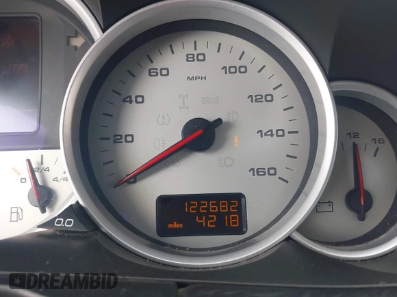 2006 Porsche Cayenne S z VIN WP1AB29P06LA69481, wystawiony jako IAAI lot #41923916 z przebiegiem 122 682 mil mil oraz . Historia ofert i sprzedaży dostępna na DreamBid. Obrazek 7.