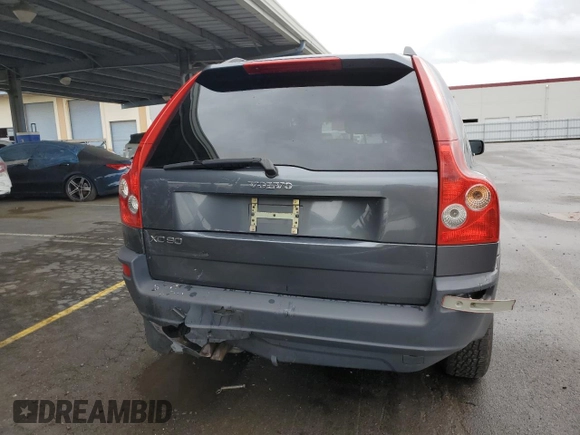 2006 Volvo XC90 2.5L Turbo with VIN YV4CY592761272147, listed as a Copart auction lot 44188015 with 204,142 mi miles and Salvage Title. Bid and sale history available at carsss.com. Image 6.