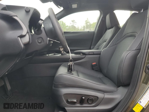 2024 Lexus UX 250h Premium z VIN JTHP9JBH7R2078126, wystawiony jako Copart lot #59212525 z przebiegiem 2 830 mil mil oraz Szkoda całkowita • Salvage title. Historia ofert i sprzedaży dostępna na DreamBid. Obrazek 7.