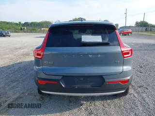 2022 Volvo XC40 Momentum with VIN YV4162UK3N2758515, listed as a IAAI auction lot 42468259 with 50,132 mi miles and . Bid and sale history available at DreamBid. Image 16.