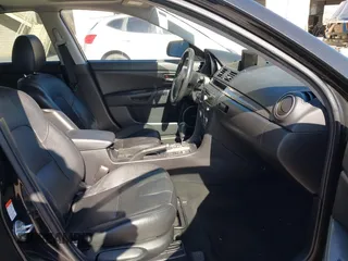 2008 Mazda 3 S Sport with VIN JM1BK344781871131, listed as a IAAI auction lot 41583158 with 172,928 mi miles and . Bid and sale history available at DreamBid. Image 5.